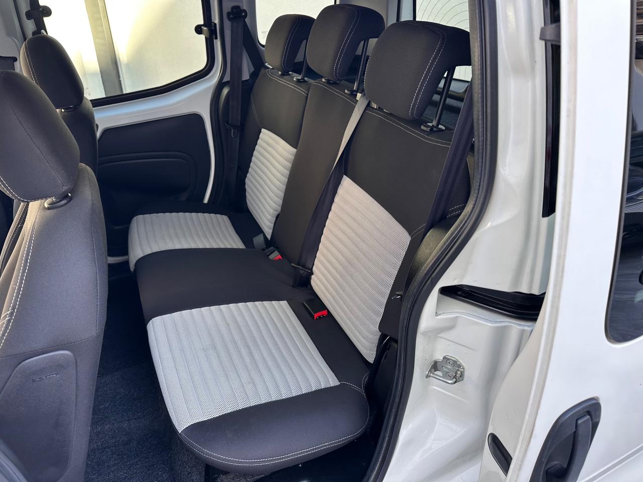 Fiat Qubo 1.3 MJT 95 CV Trekking