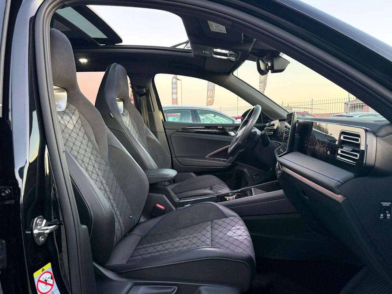 Volkswagen Tiguan 2.0 TDI 150 CV DSG R-Line