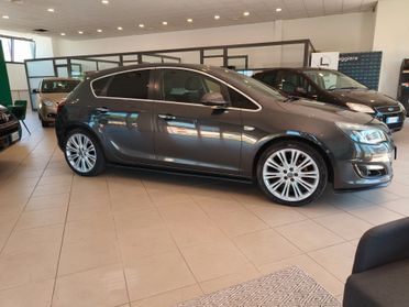 Opel Astra 1.4 Turbo 140CV 5 porte Cosmo