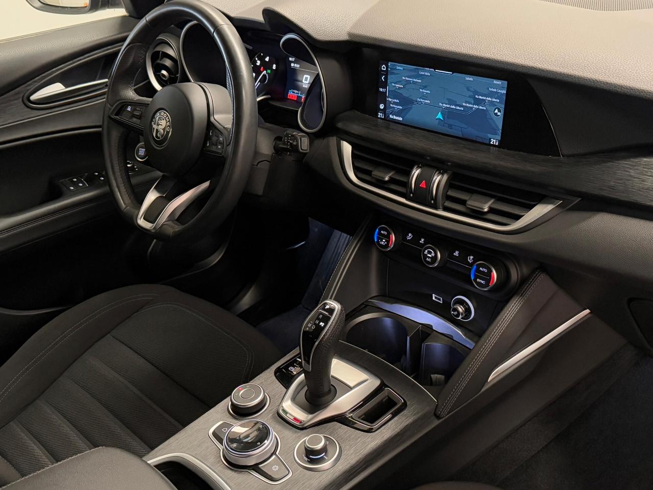 Alfa Romeo Stelvio 2.2 Turbodiesel 190 CV AT8 Q4 Super