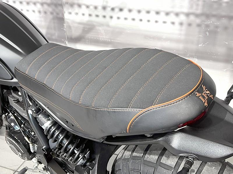 Ducati Scrambler 800 Icon