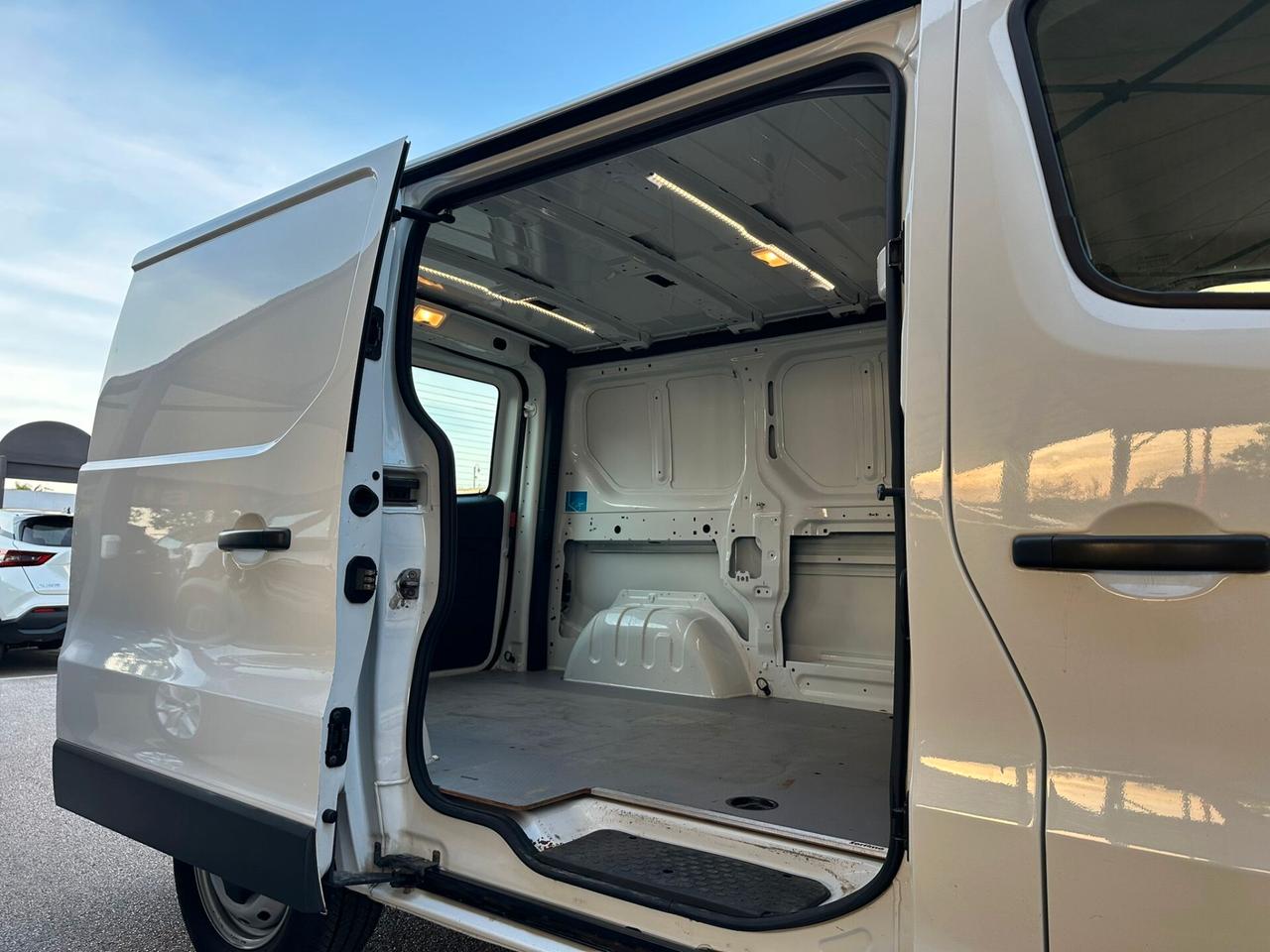 Opel Vivaro 29 1.6 BiTurbo S&S PL-TA Furgone