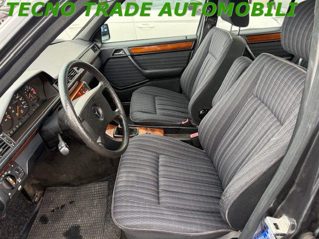 MERCEDES-BENZ 200 E #uniproprietario