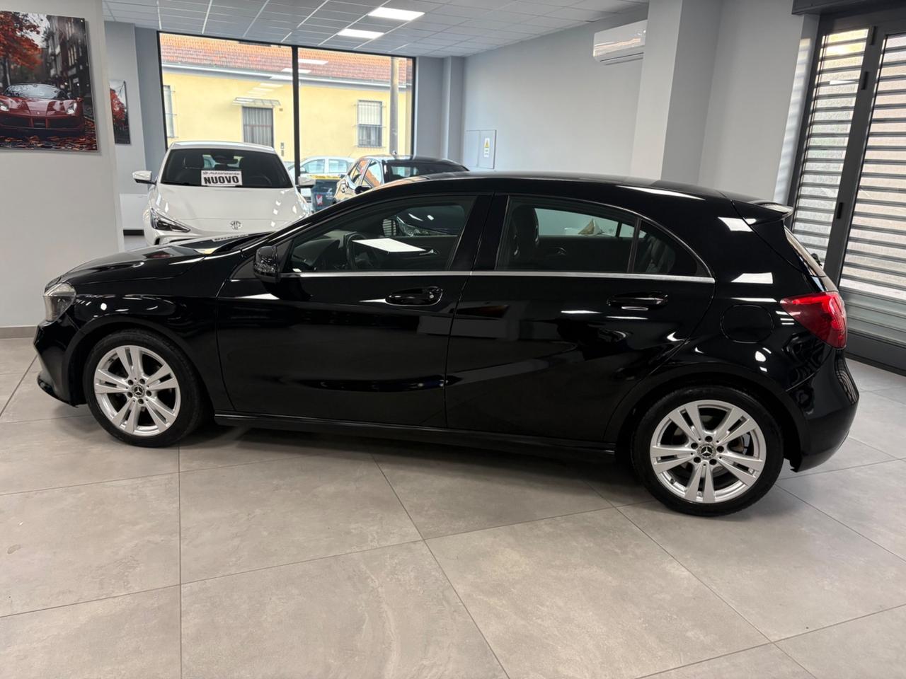 Mercedes A 180 Sport 1.5 TDI 110cv 2018 km 142000