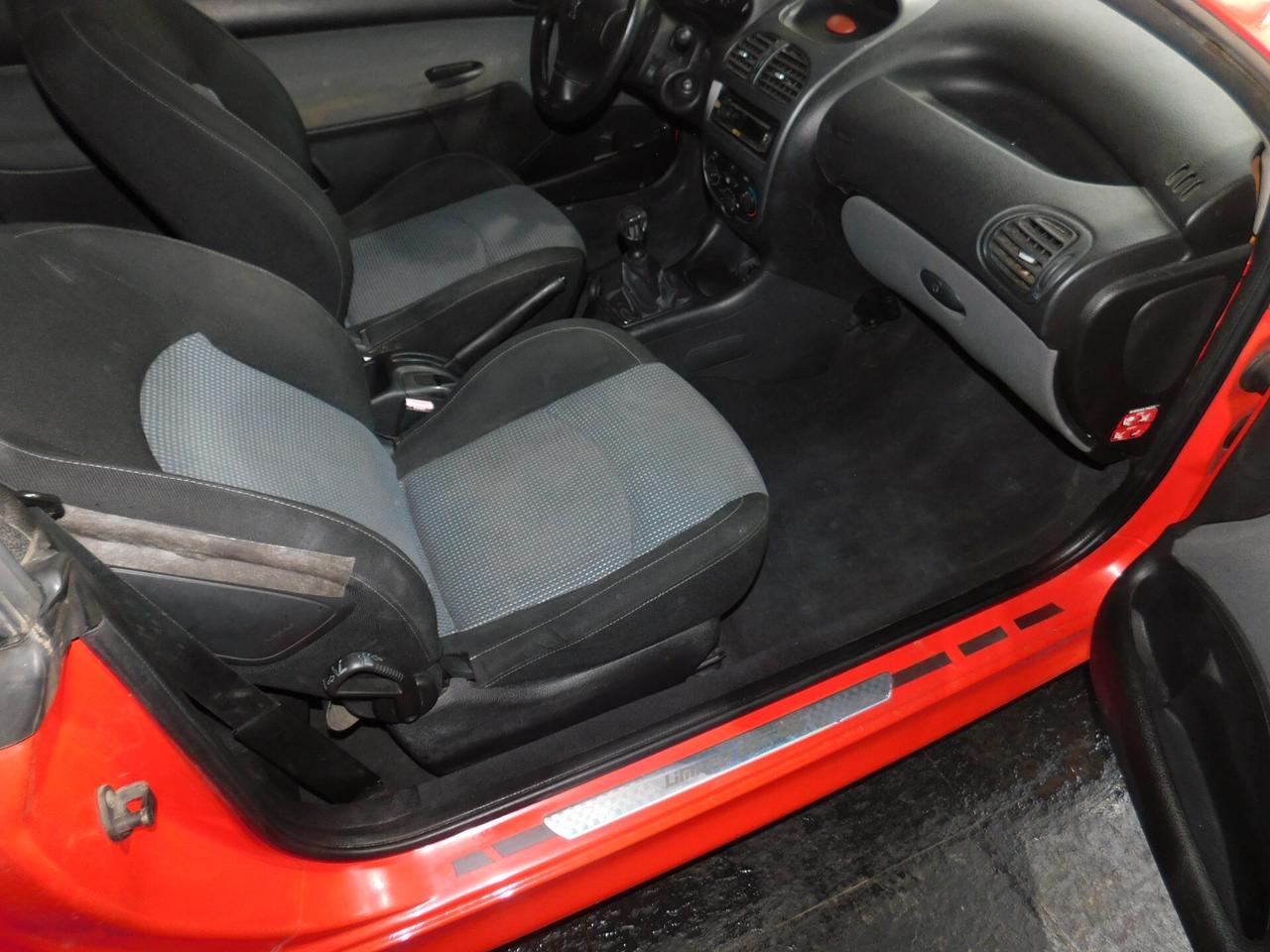 Peugeot 206 1.6 16V CC