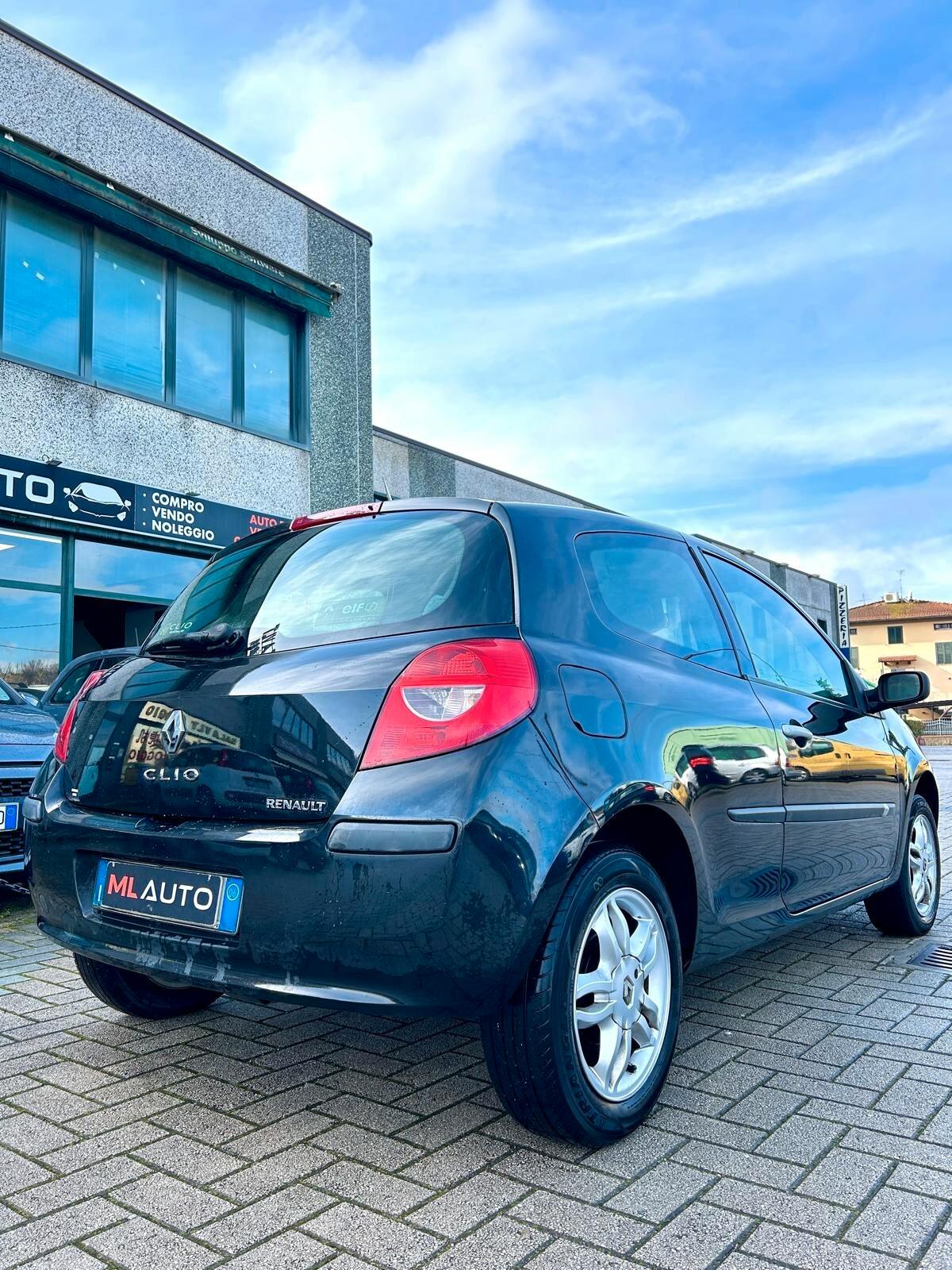 Renault Clio 1.2 16V 3 porte Dynamique - ok neopatentato