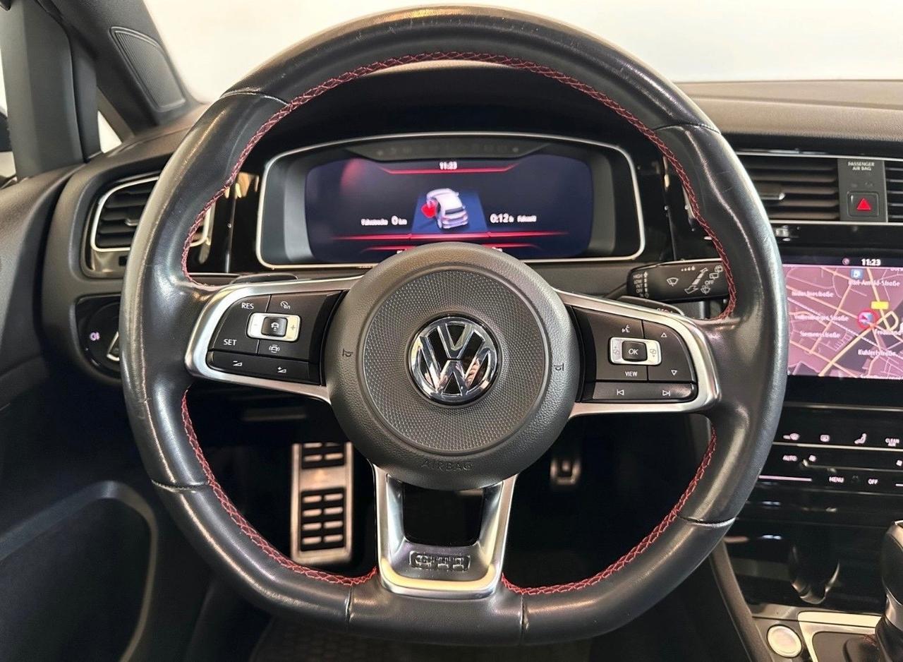 Volkswagen Golf GTI 2.0TSI DSG 5p. 245cv Tetto