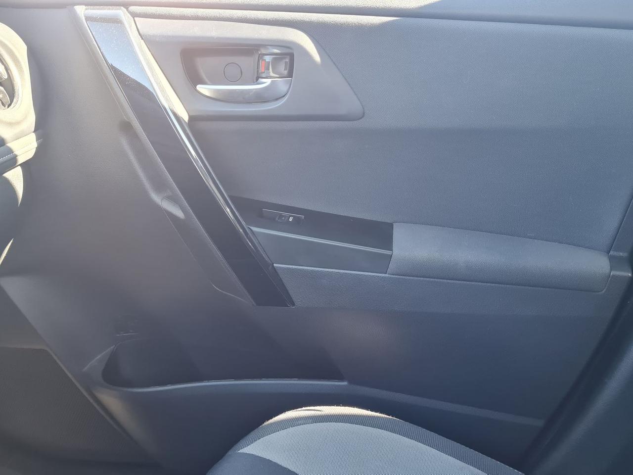 Toyota Auris 1.8 HEV Activ #7453