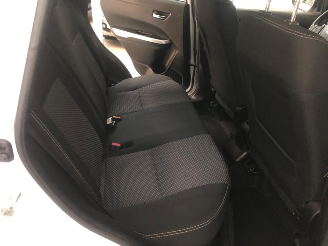 Suzuki Vitara 1.6 VVT A/T V-Top