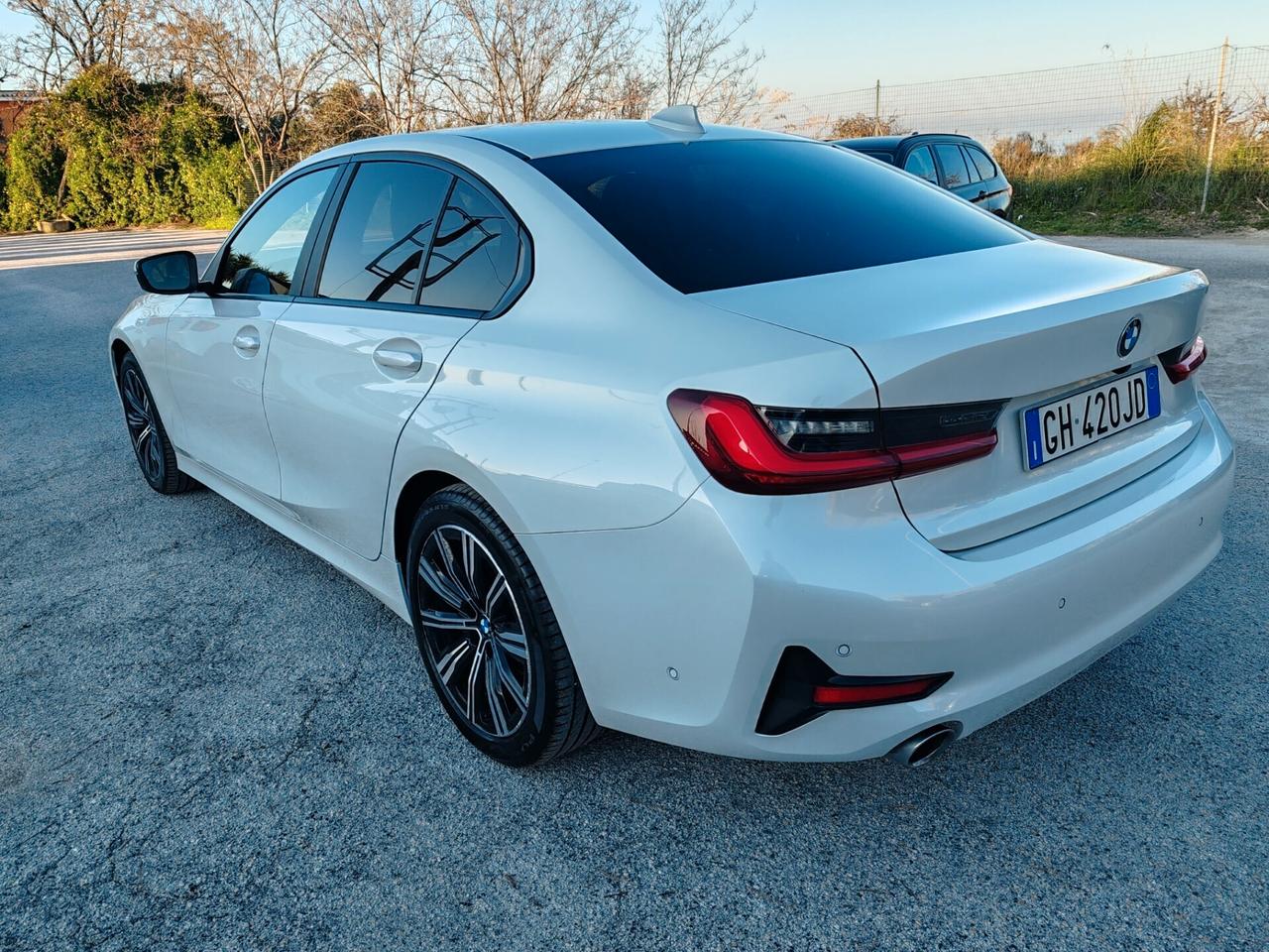 Bmw 320d xDrive 48v Business Advantage Aut.