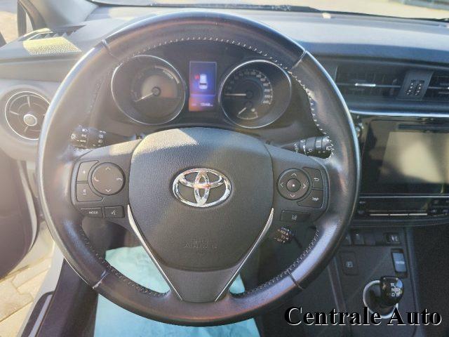 TOYOTA Auris Touring Sports 1.8 Hybrid Active