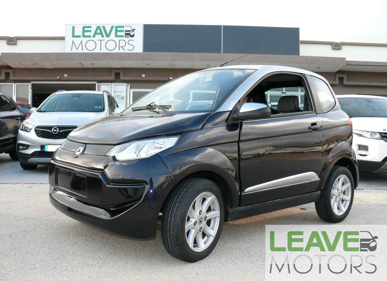 Aixam Miniauto GT (M1406)