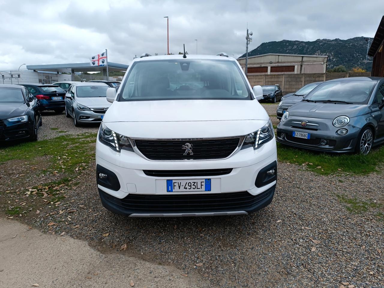 Peugeot Rifter N1 BlueHDi 130 S&S Allure Standard