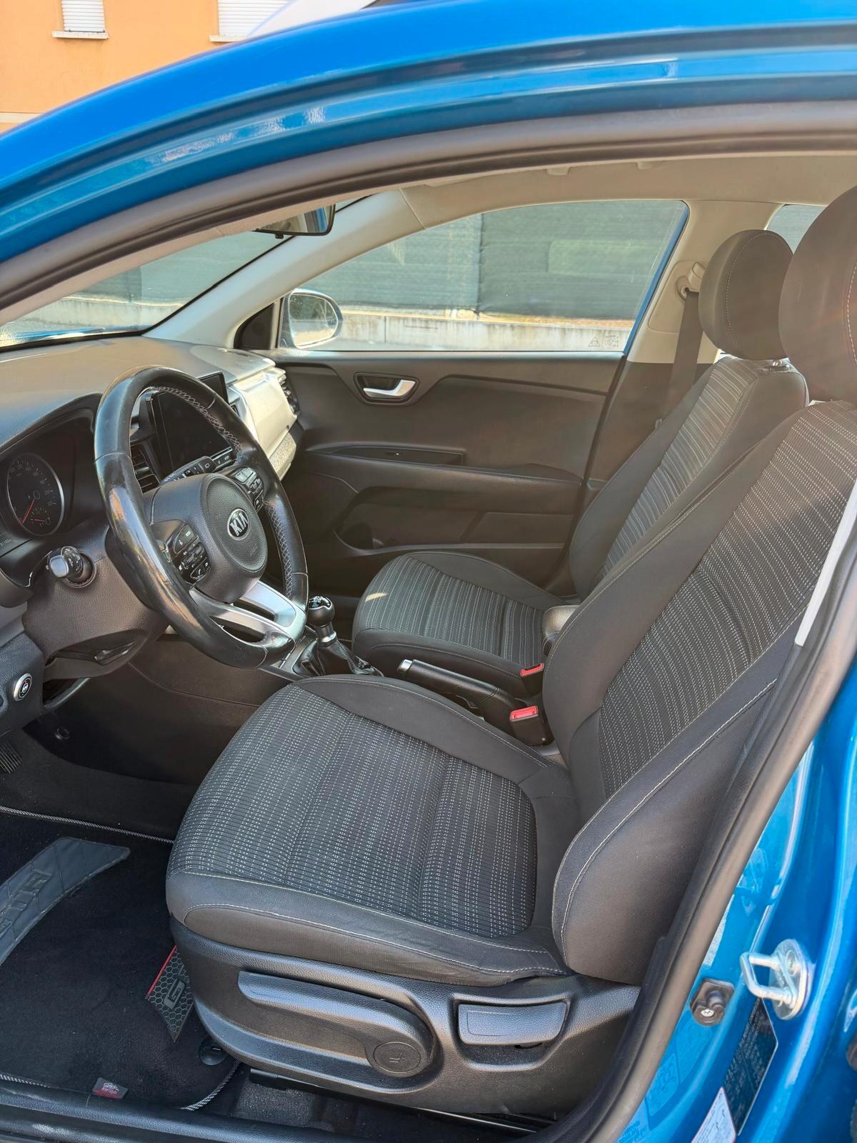 Kia Stonic 1.2 Gpl - NEOPATENTATI - 12 MESI DI GARANZIA -