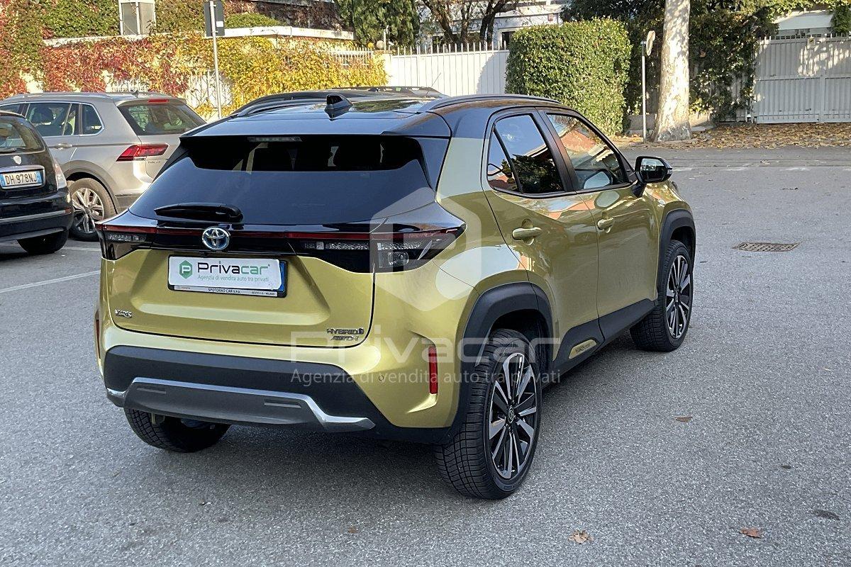 TOYOTA Yaris Cross 1.5 Hybrid 5p. E-CVT AWD-i Premiere