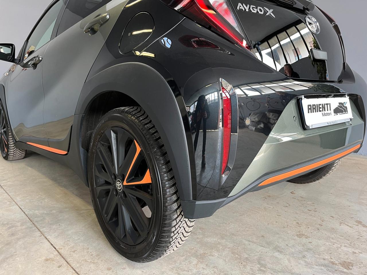Toyota Aygo X 1.0cc LIMITED AIR -BOOKSERVICE TOYOTA- FULL OPT.