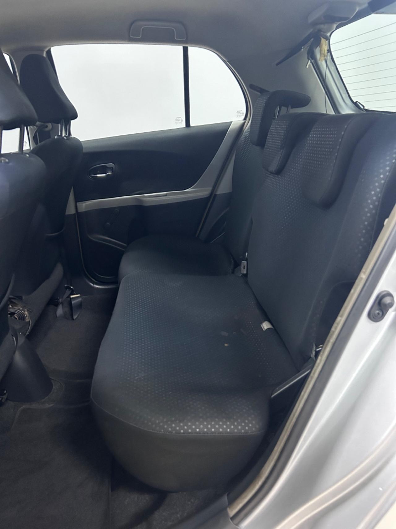 Toyota Yaris 1.4 D-4D DPF 5 porte Sol