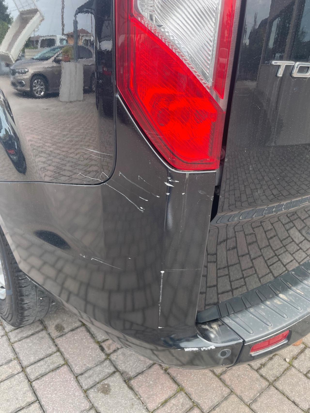 Ford Tourneo Custom 300 2.2 TDCi 155CV PL Titanium