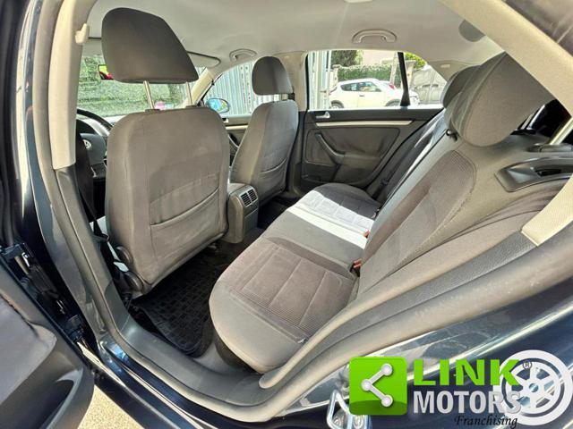 VOLKSWAGEN Jetta 1.9 TDI DPF Sportline