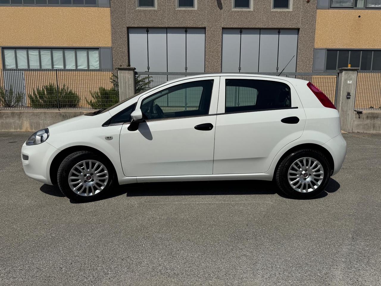 Fiat Punto 1.3 MJT 4p AUTOCARRO Van 4 posti