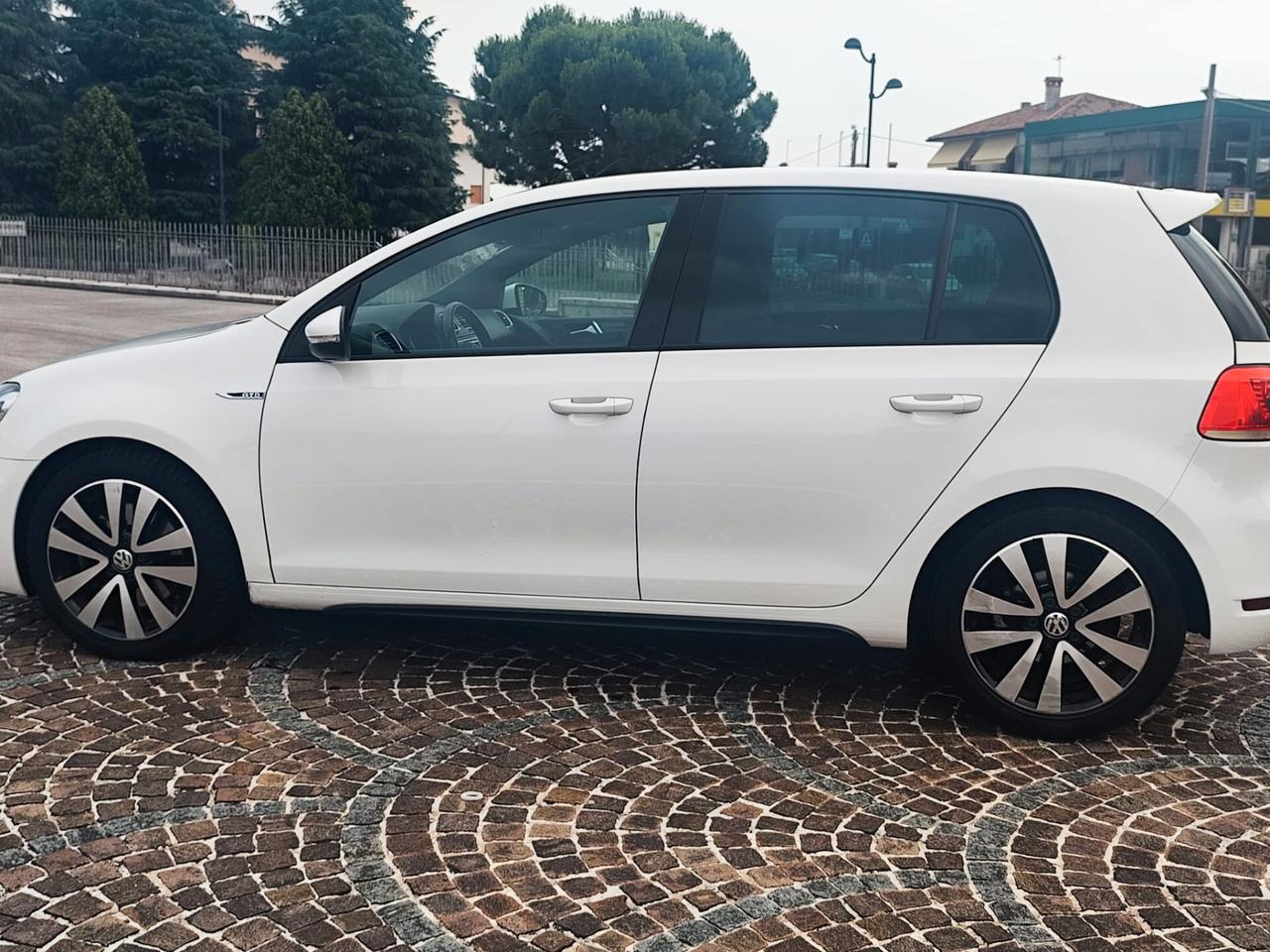 Volkswagen Golf 2.0 TDI 170CV DPF DSG 5p. GTD