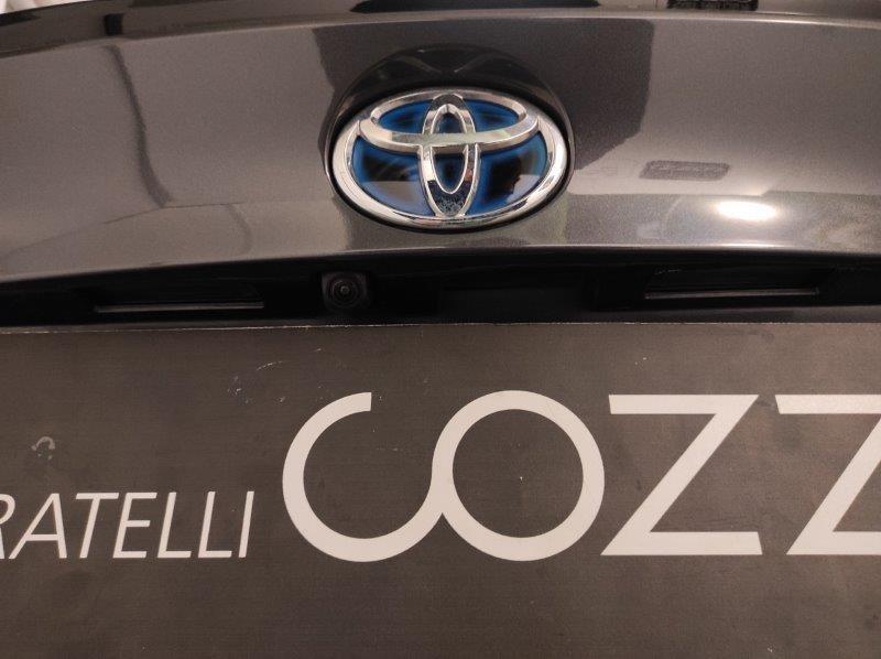 TOYOTA C-HR (2016-2023) - C-HR 2.0 Hybrid E-CVT Morebusiness