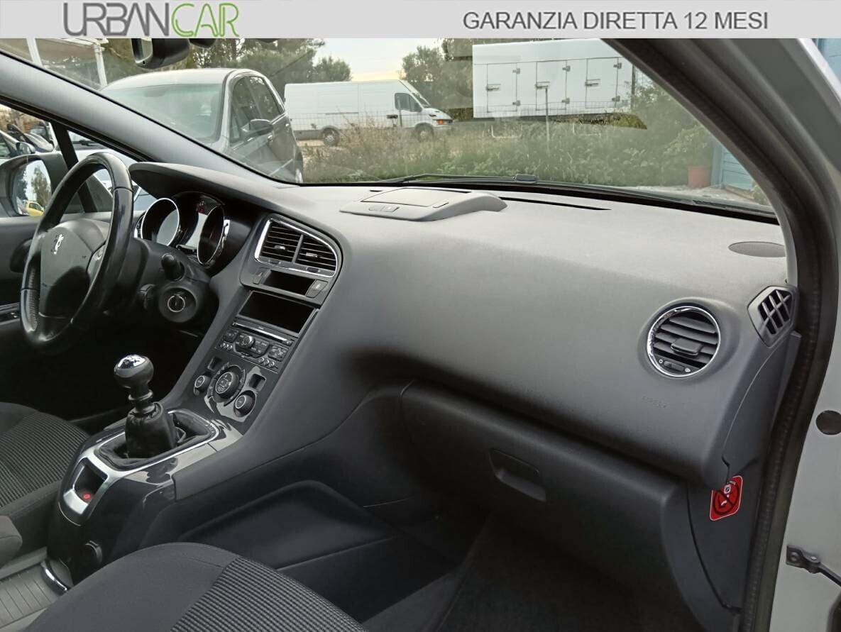 PEUGEOT 5008 1.6 HDI 110 cv 7 posti - GARANZIA