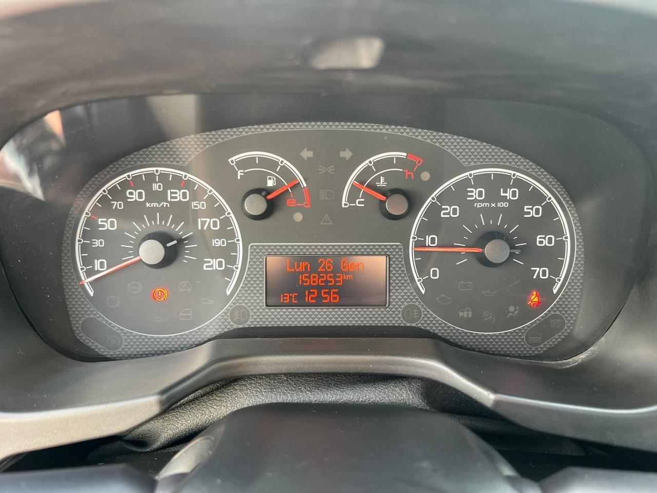 Peugeot Bipper Tepee 1.3 HDi 75 FAP Stop&Start Family