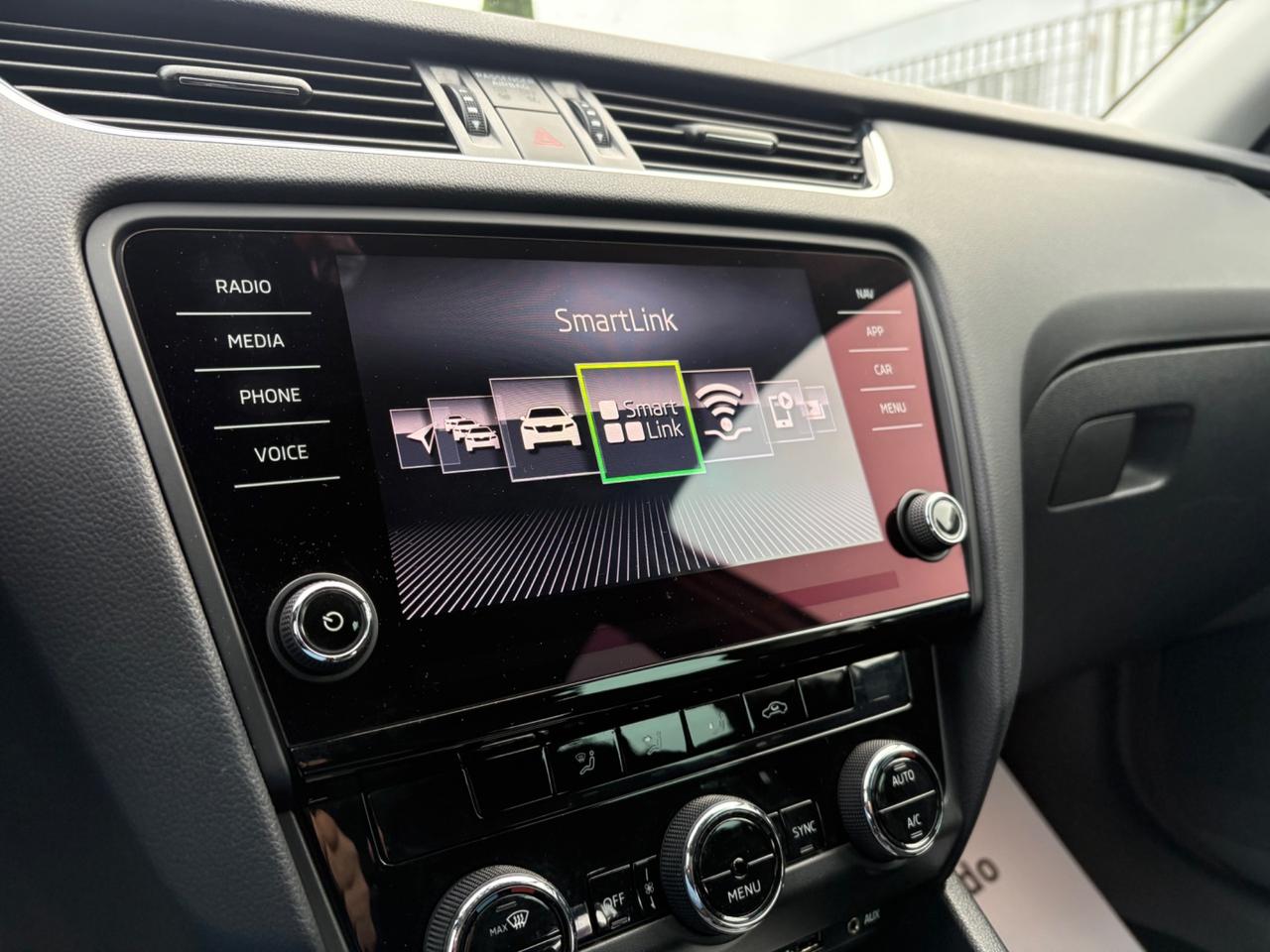 Skoda Octavia 1.4 TSI Wagon Executive G-Tec 2017