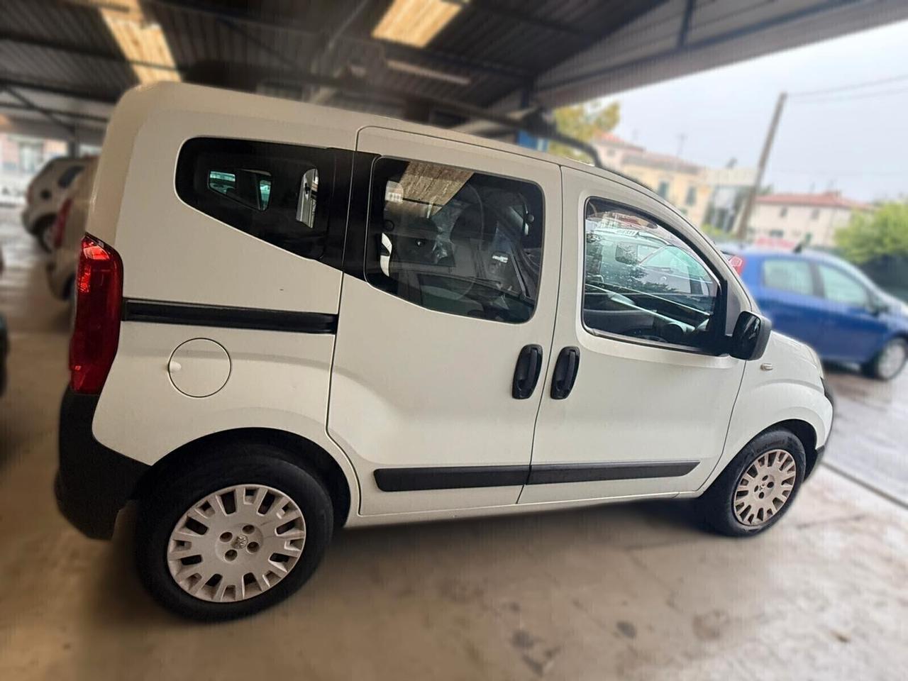 Peugeot Bipper Tepee 1.3 HDi 75CV FAP Furgone Autocarro