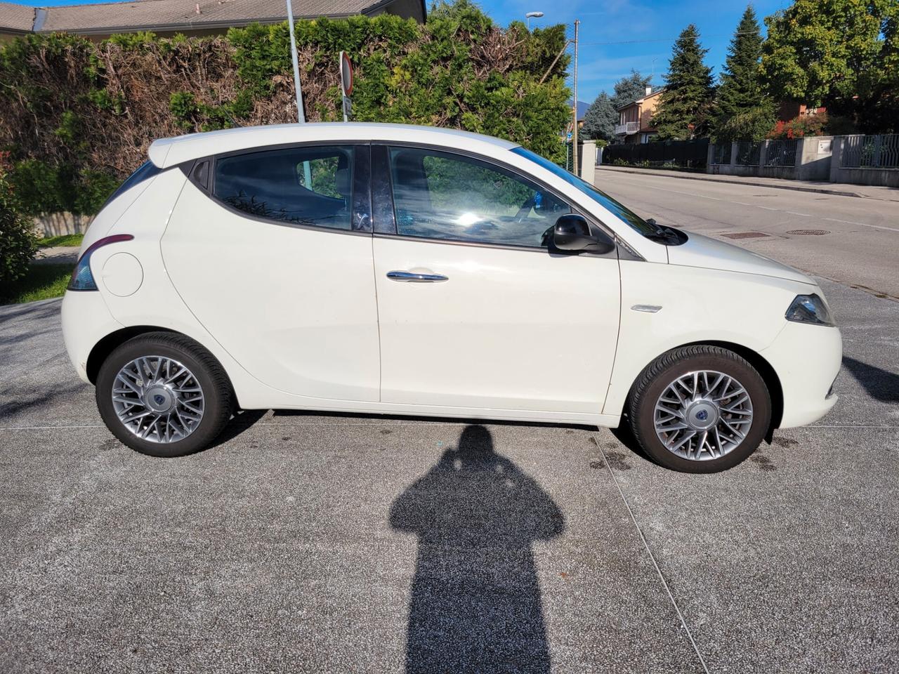 Lancia Ypsilon 1.3 MJT 16V 95 CV Platinum