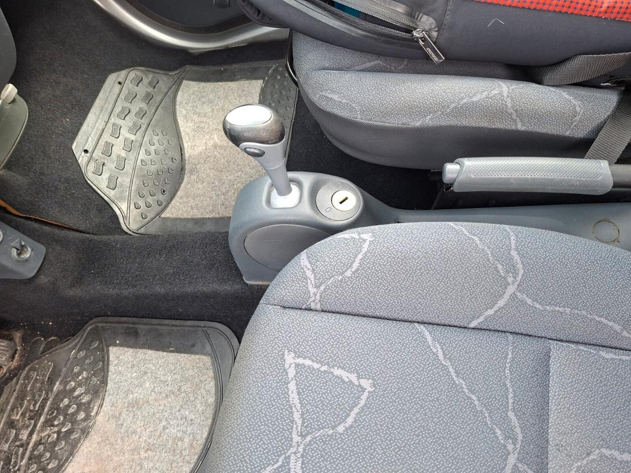 Smart 800 city-coupé pure cdi