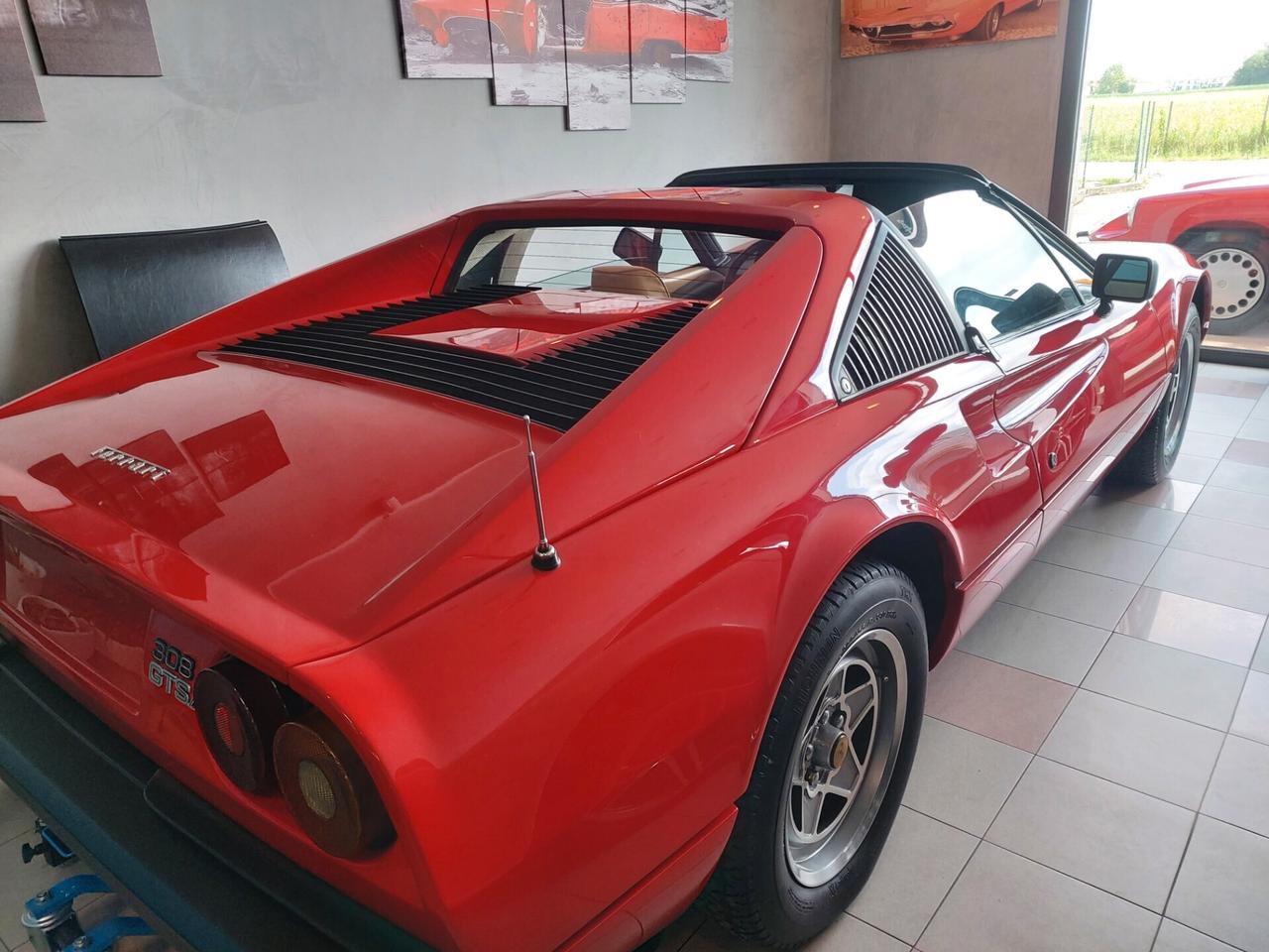 Ferrari 308 GTS