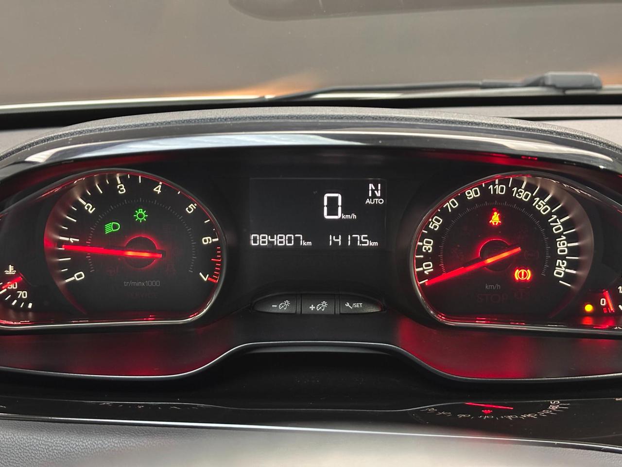 Peugeot 208 5 Porte 208 5p 1.2 e-vti 12v Allure s&s 82cv etg5 (robot)