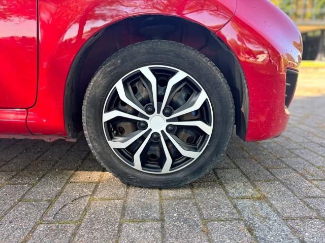 Peugeot 107 1.0 12v Allure (sweet years) 3p FL
