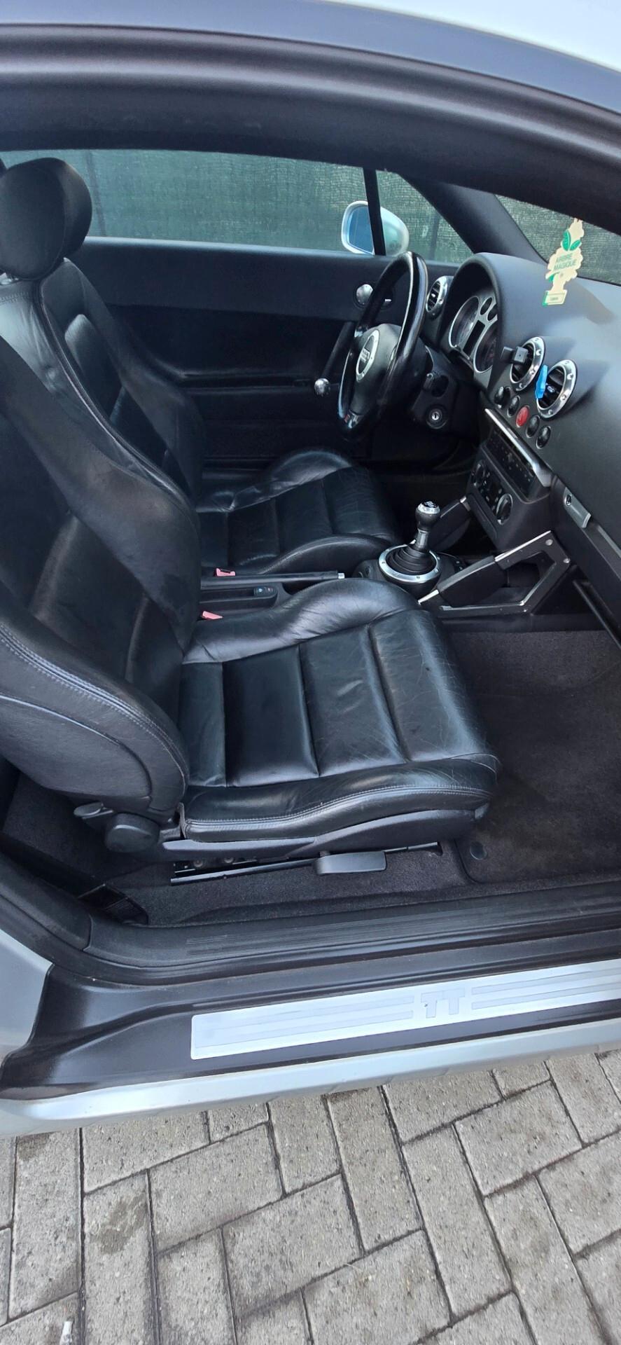 Audi TT 1.8 T