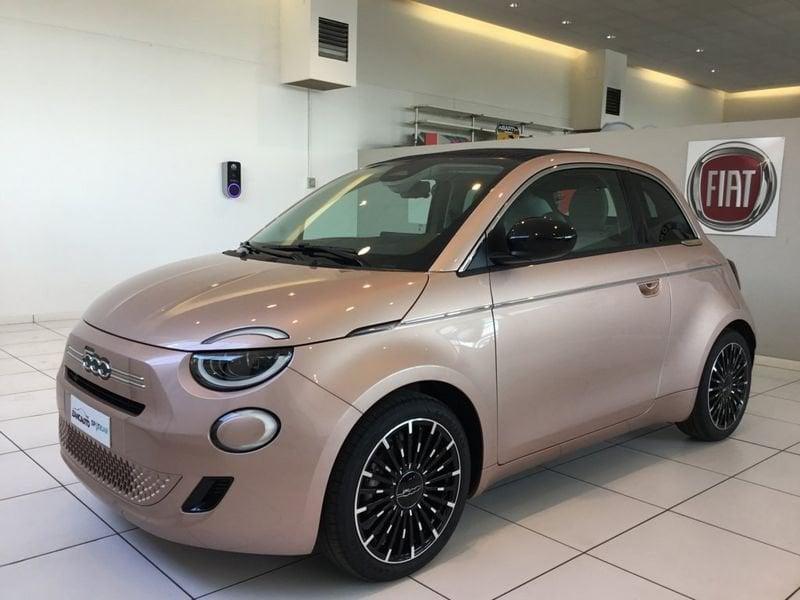 FIAT 500C Hybrid Hybrid La Prima MY25
