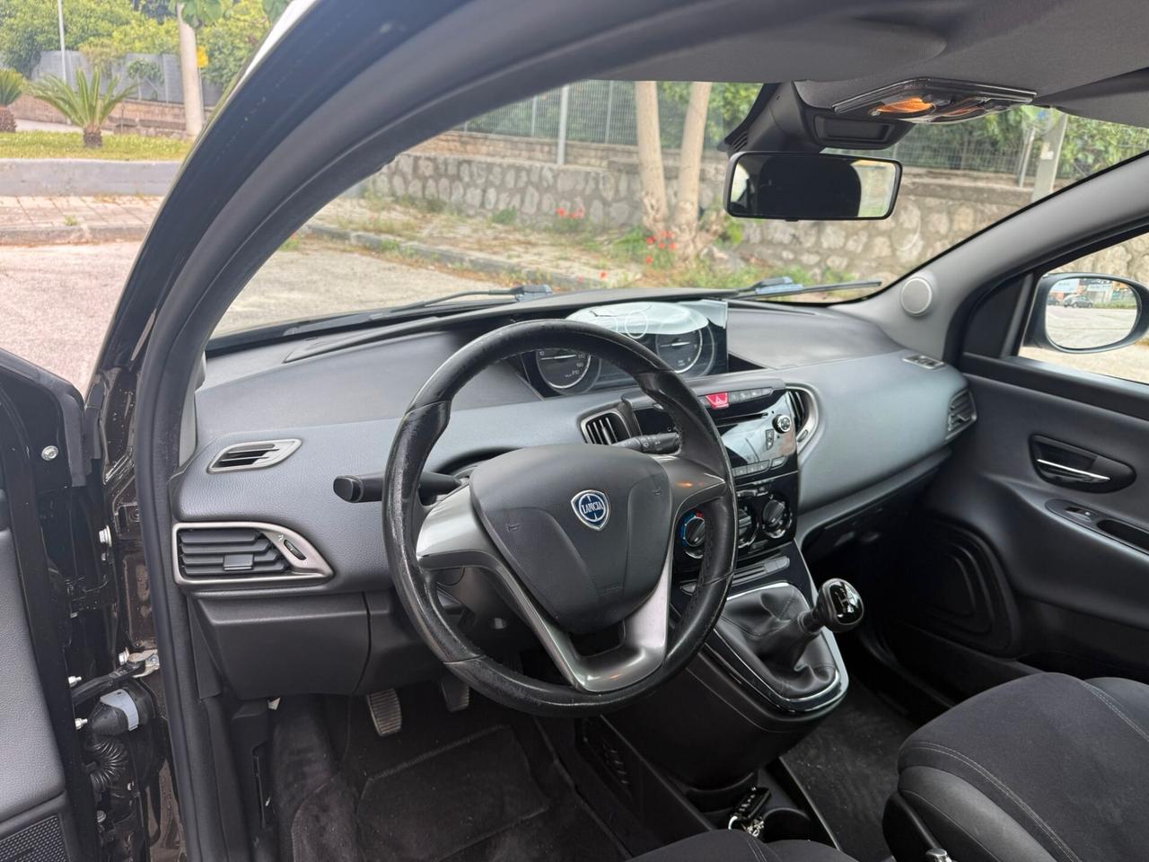 Lancia Ypsilon 1.3 MJT Gold