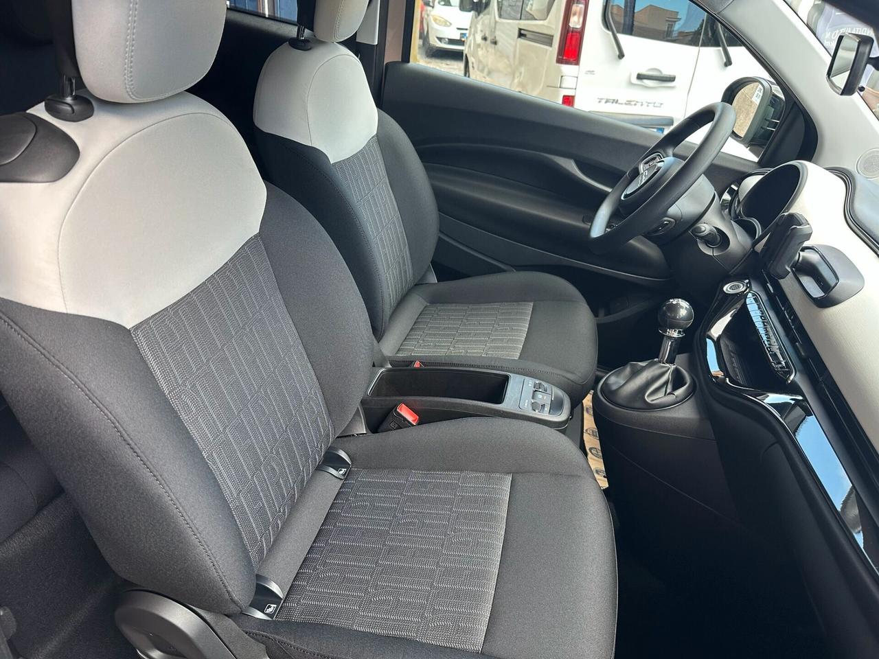 FIAT 500 HYBRID BERLINA POP 1.0 Hybrid Berlina MY 26
