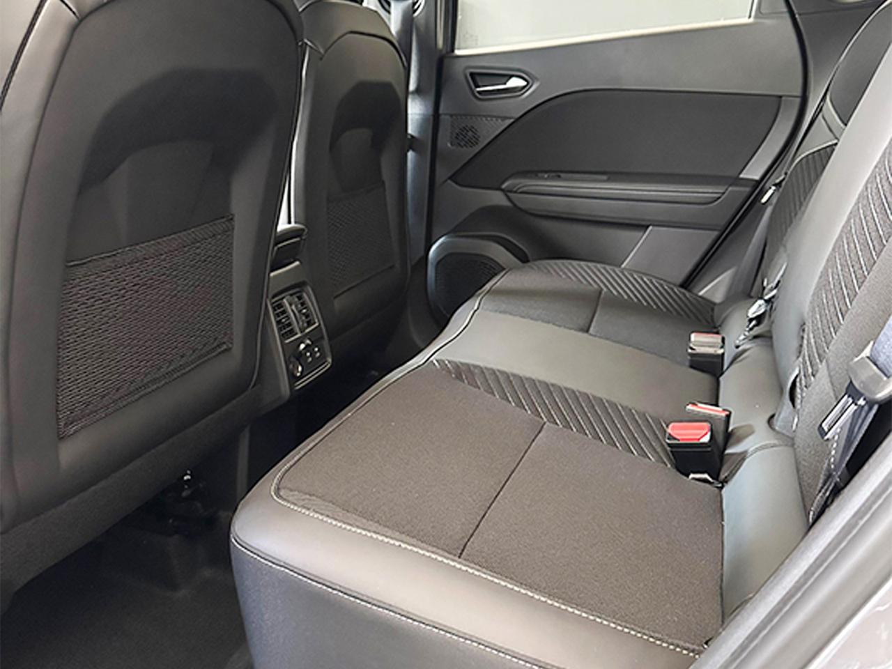 Renault Symbioz 1.6 e-tech full hybrid iconic 145cv auto