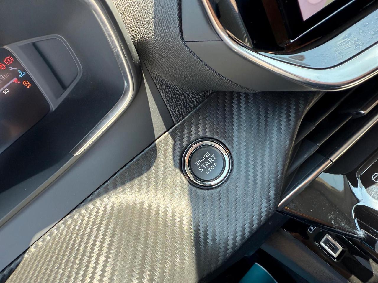 Peugeot 208 PureTech 100 Stop&Start 5 porte Allure
