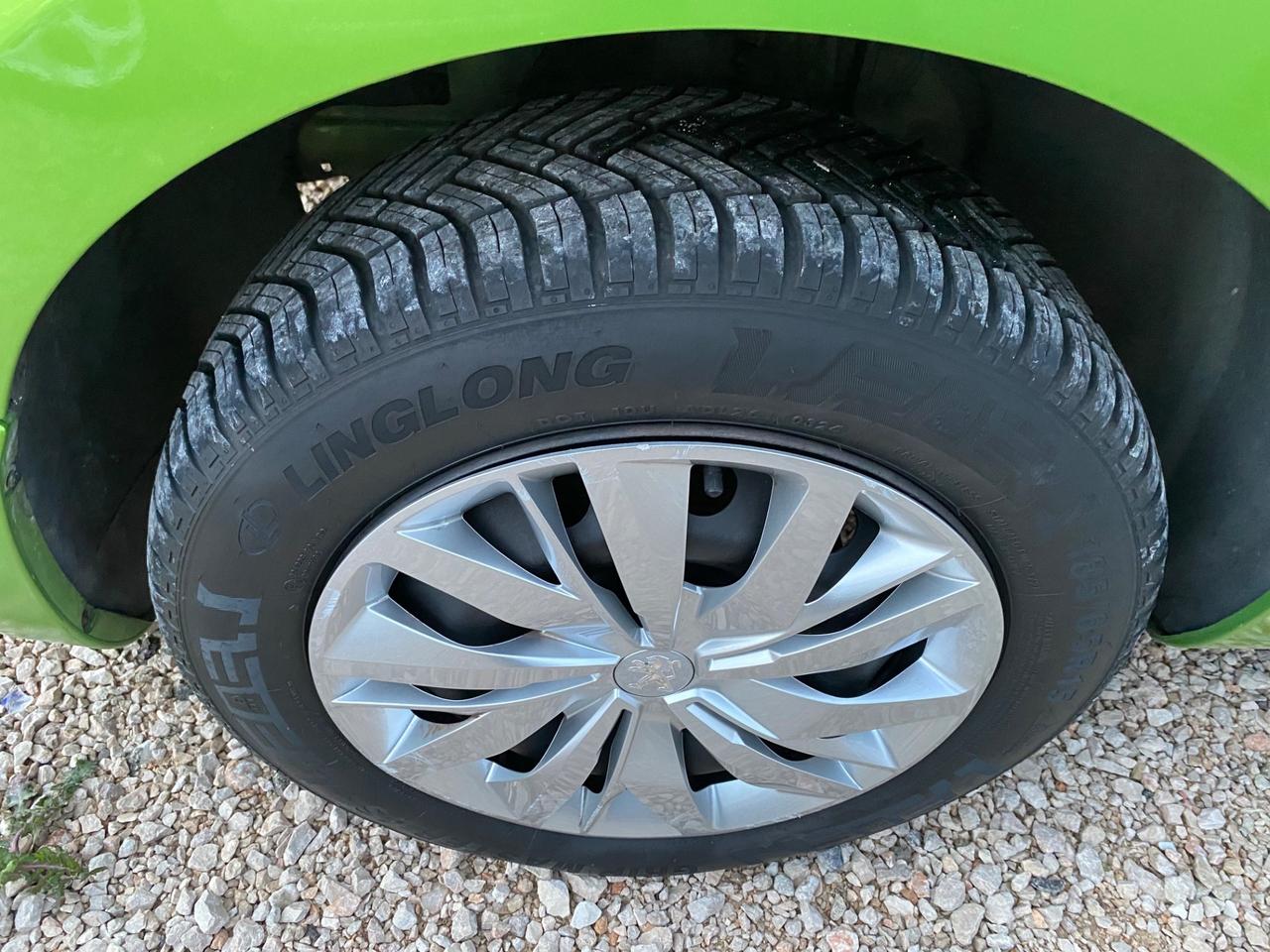 Fiat Qubo 1.4 8V 77 CV 57 KW Dynamic Natural Power