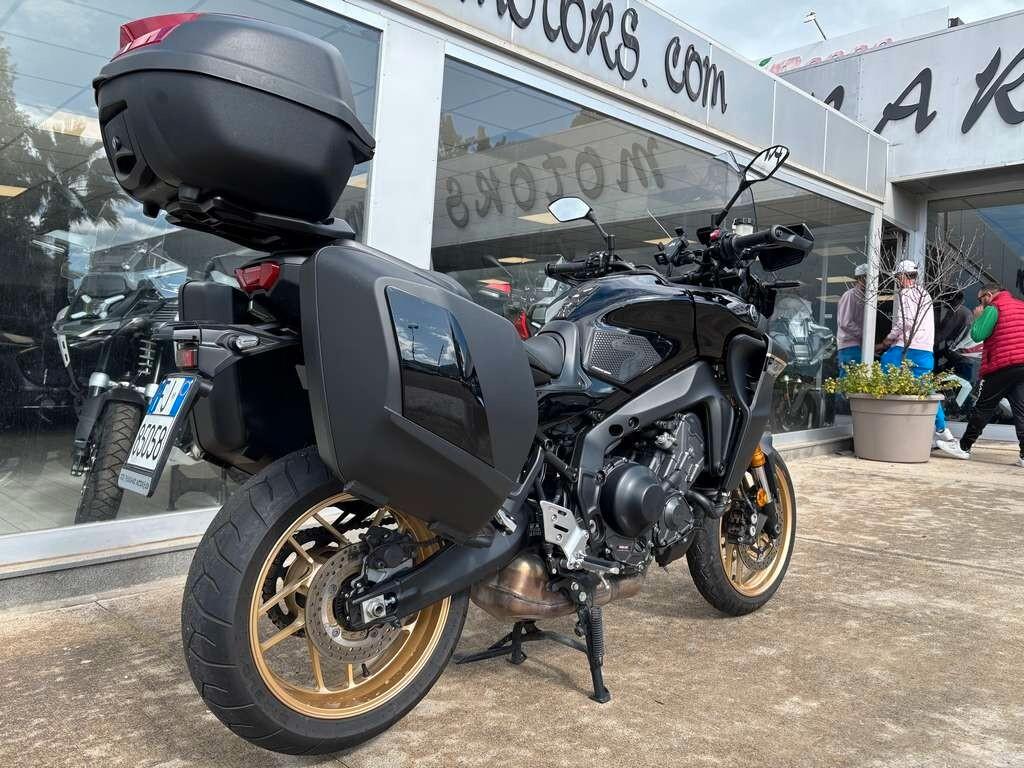 Yamaha Tracer 9 2024 / KM 16.000 Tua a solo 119 Euro al mese