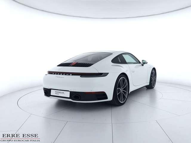 Porsche 992 coupe 3.0 carrera auto