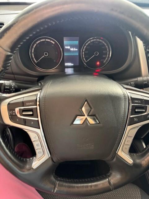 Mitsubishi L200 2.3 D Double Cab 4x4 Super Select Diamond