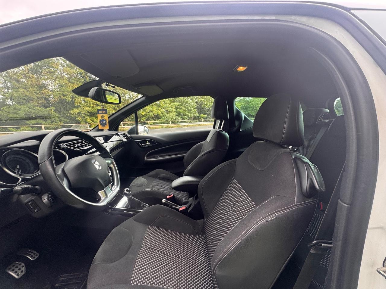 Ds DS3 3 1.6 e-HDi 90 airdream So Chic