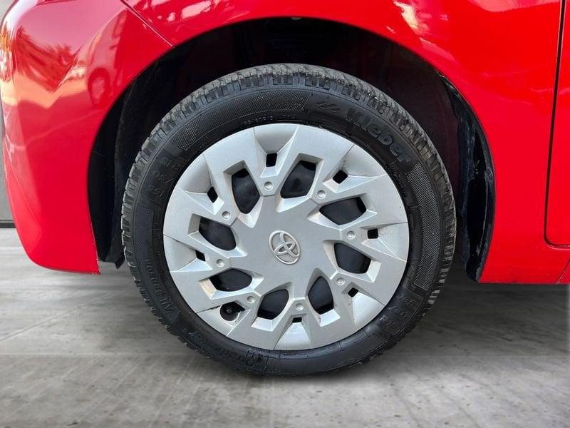 Toyota Aygo 5 Porte 1.0 VVT-i 72cv x-cool