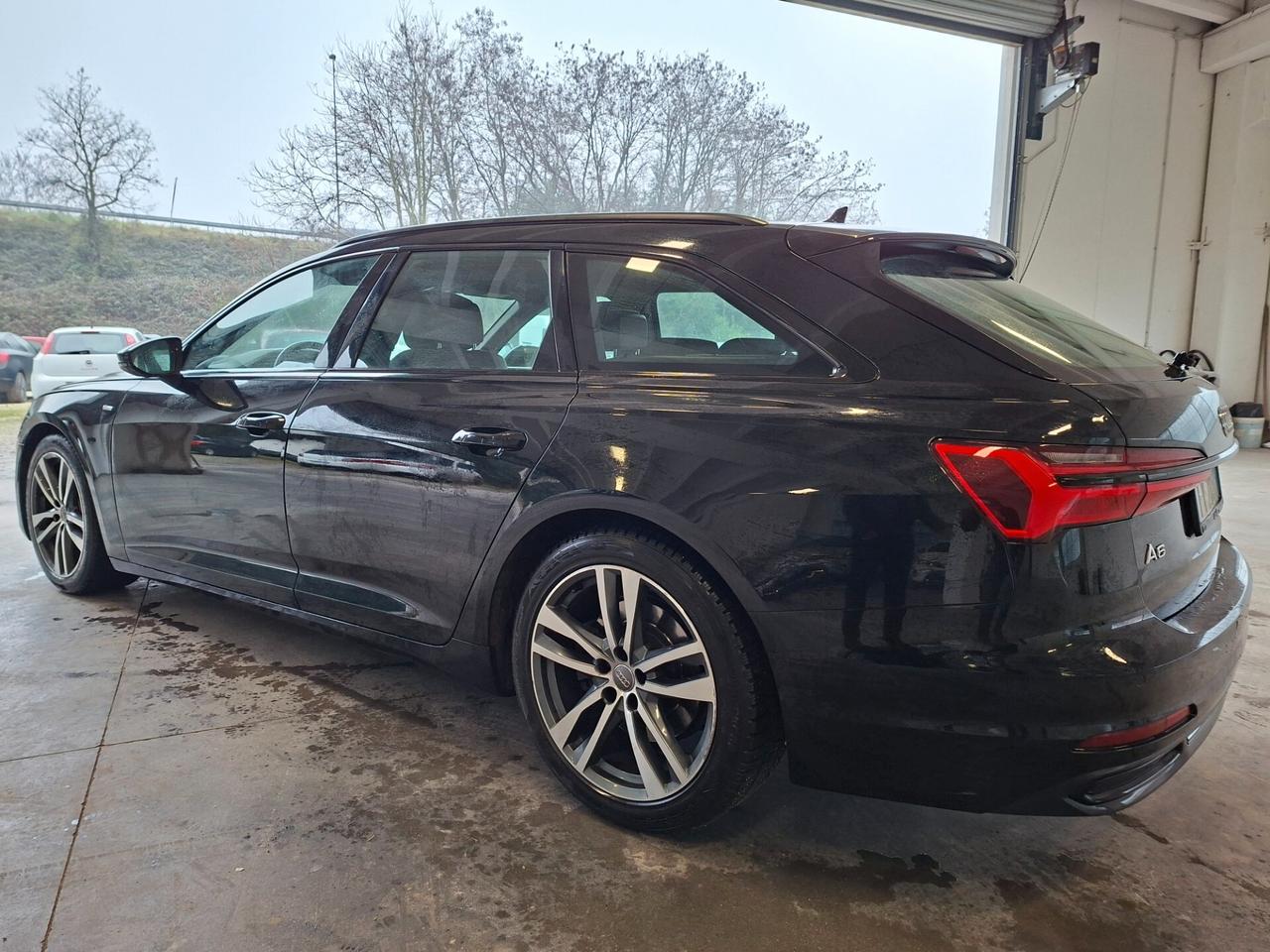 Audi A6 Avant 45 3.0 TDI S-line