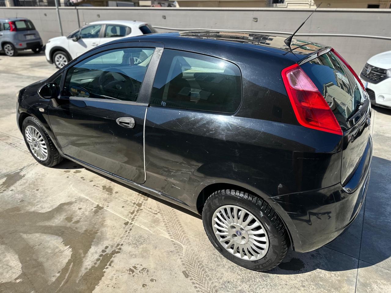 Fiat Grande Punto 1.3 MJT 75 CV 5 porte Active