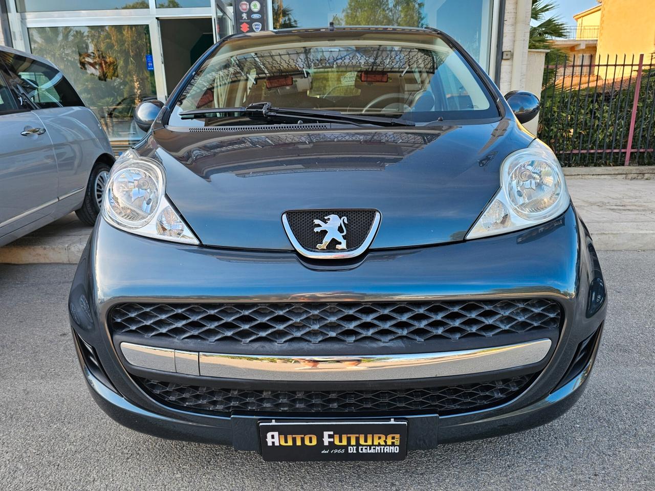 Peugeot 107 1.0 68CV 5p. Sweet Years